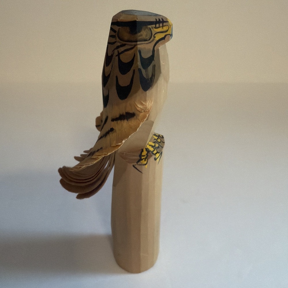 Japanese Sasano Bori Hawk Totem Wooden Falcon Bird Carving 5" Folk Art signed